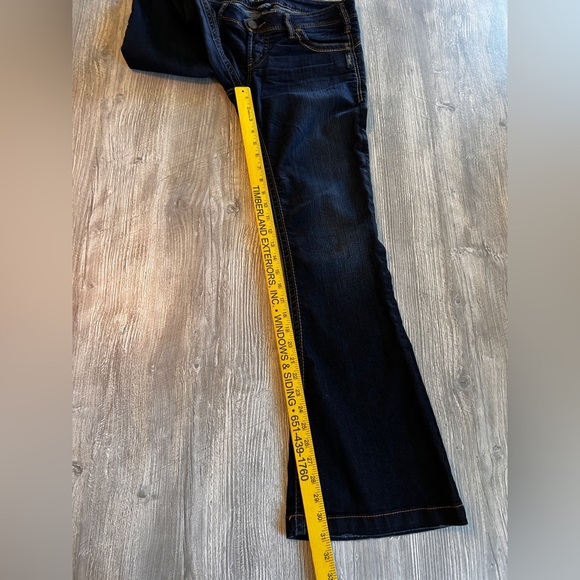 Silver Jeans Womens 32 x 31 Dark Wash Blue Denim Camden Rose Bell Bottom Flared. - Picture 12 of 14